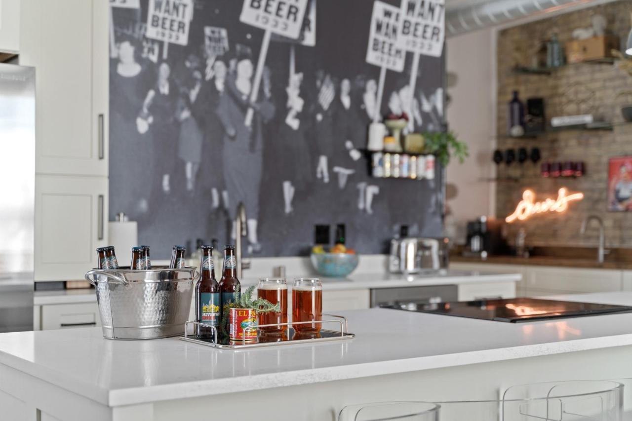 The Bentley Condotel, Heart Of Walkers Point With Garage, Yard Milwaukee Eksteriør billede