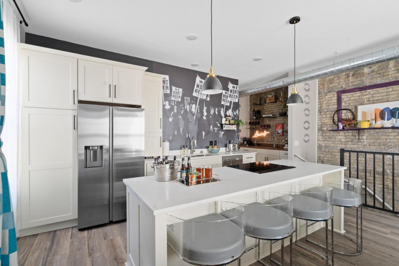 The Bentley Condotel, Heart Of Walkers Point With Garage, Yard Milwaukee Eksteriør billede