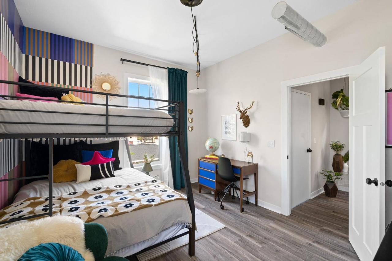 The Bentley Condotel, Heart Of Walkers Point With Garage, Yard Milwaukee Eksteriør billede